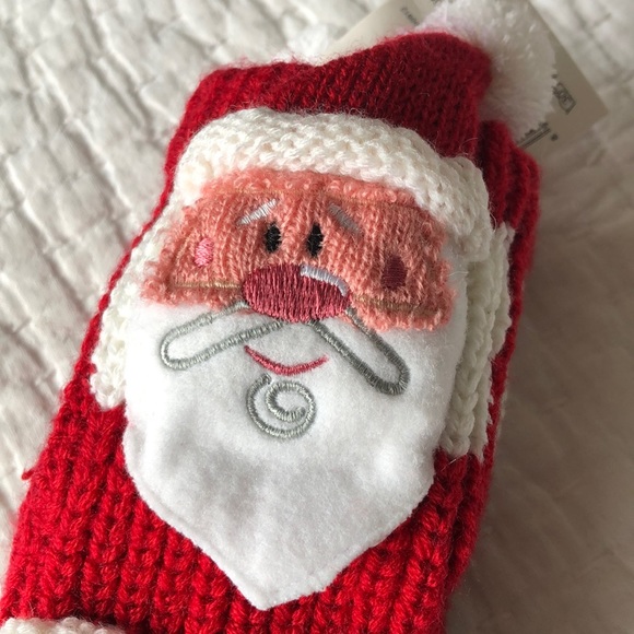 NWT Christmas Santa Socks - Picture 3 of 8